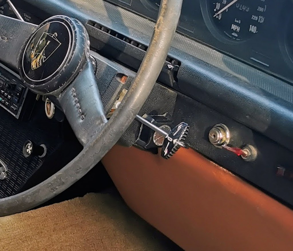 Detail of the indicator stalk fitted to a 1975 Rover P6B 3500
