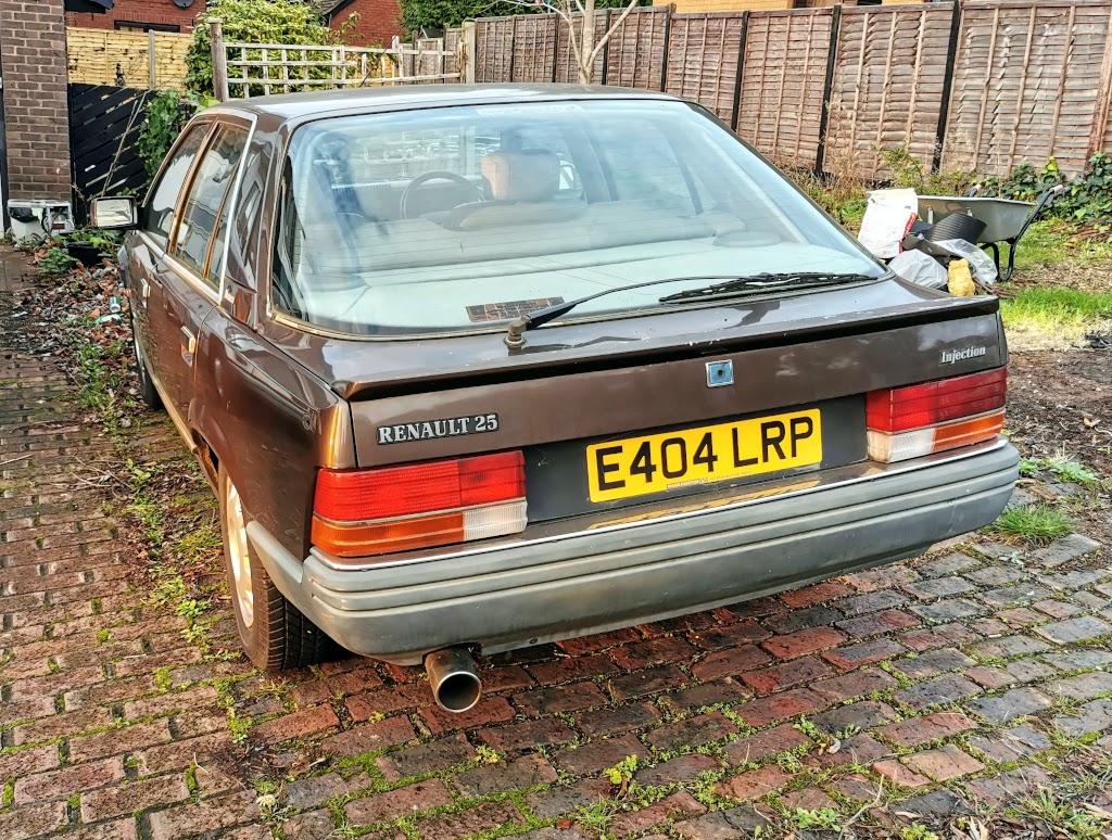 My Renault 25 Monaco as it looked right as I arrived home