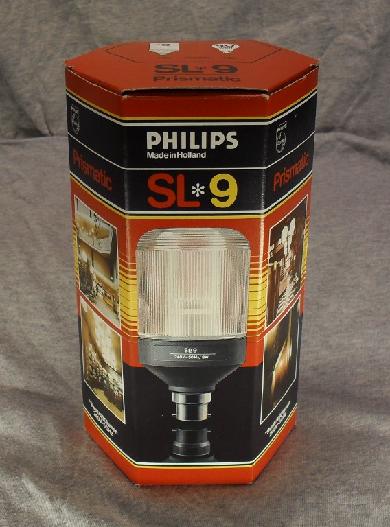 Philips SL*9 Prismatic Compact Fluorescent Lamp - Overview of lamp packaging (front)