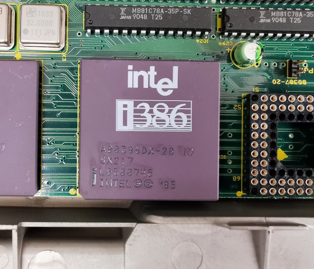 Intel 80386DX-20 CPU fitted to Toshiba T5200
