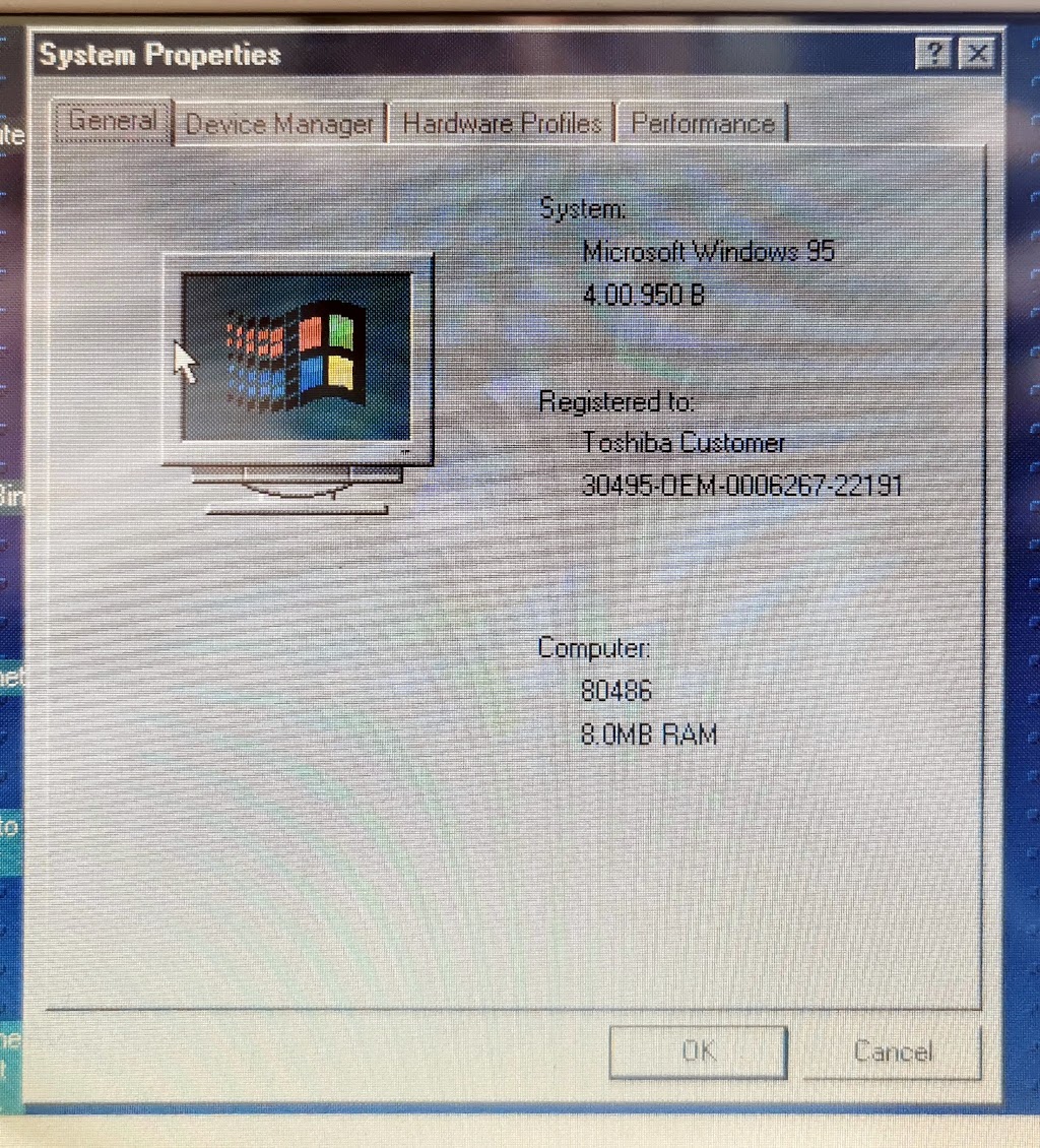 The Windows 95 System Properties window on the Toshiba T1950CT
